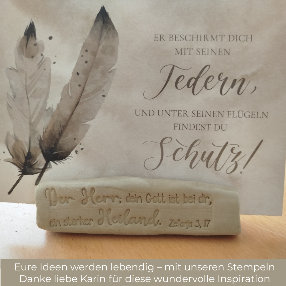 Bibelversstempel Der Herr, dein Gott ist bei dir - Zefanja 3,17