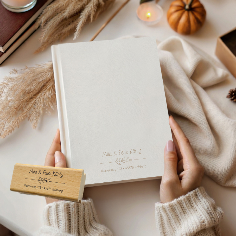 Personalisierbarer Adressstempel „König“ | 58 x 22 mm