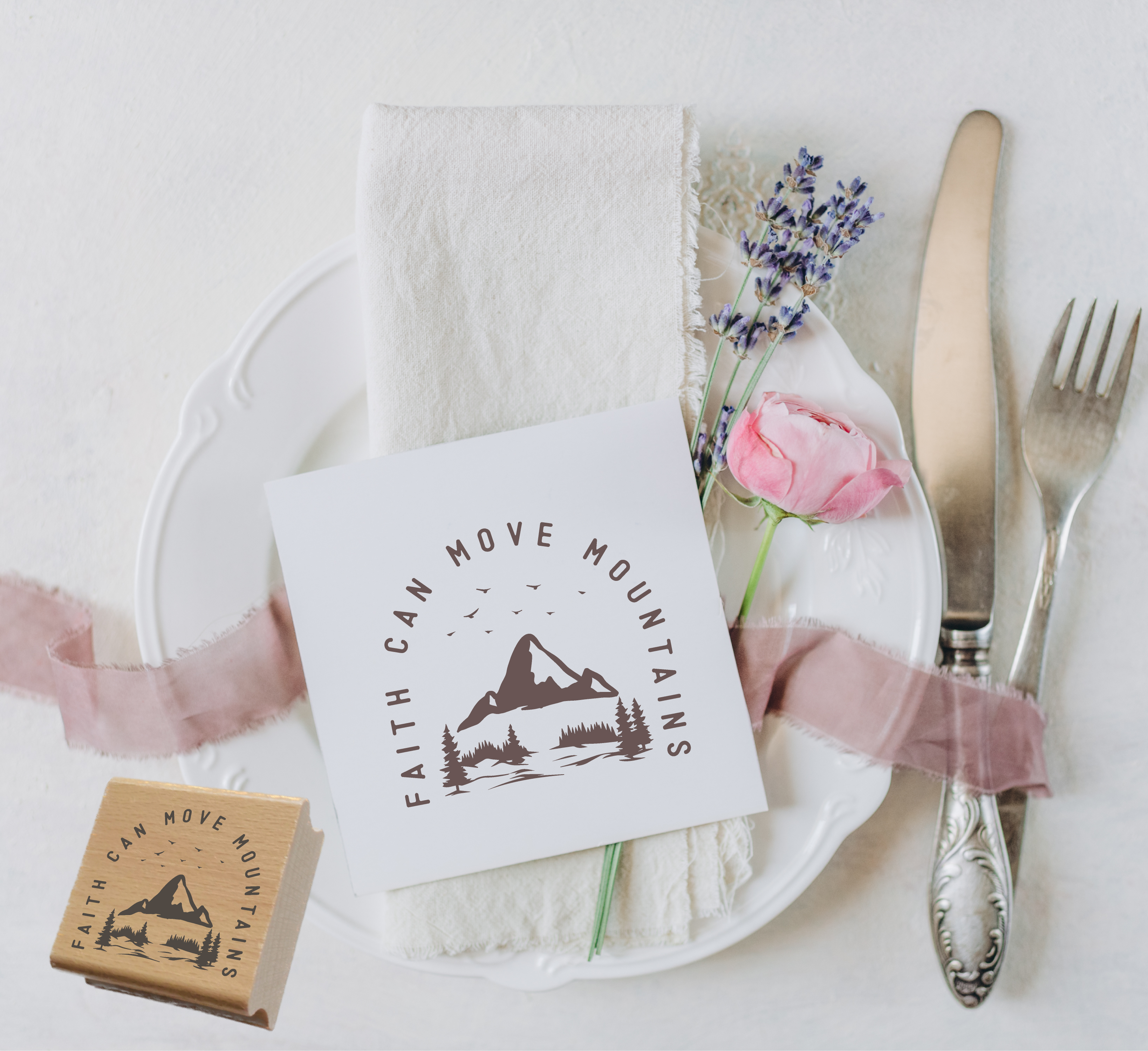 Bibelvers-Stempel „Faith can move mountains“ | Berge & Natur Motiv