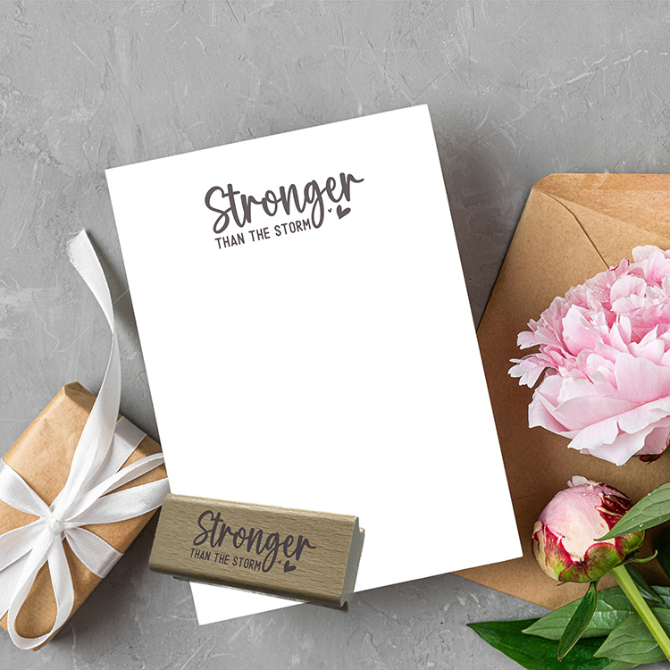 Hochwertiger Stempel "Stronger than the storm" | Mutmacher & Kraftspender | Holzstempel oder Selbstfärber