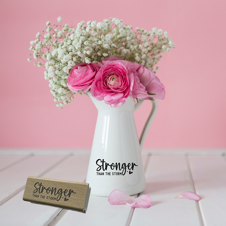 Hochwertiger Stempel "Stronger than the storm" | Mutmacher & Kraftspender | Holzstempel oder Selbstfärber
