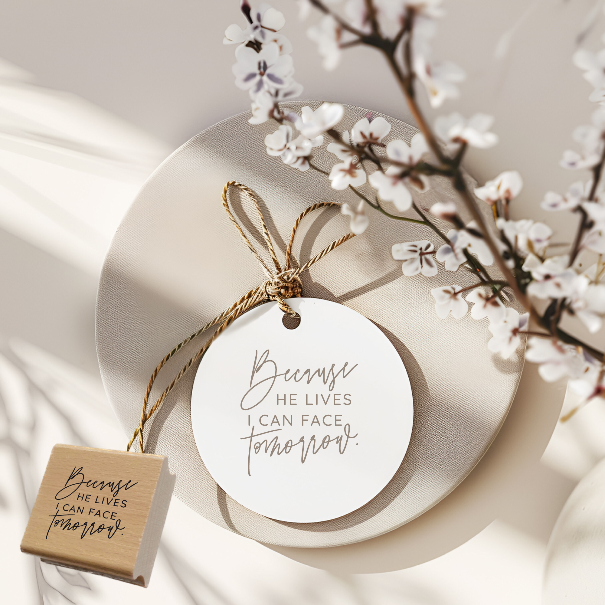 Segensstempel "Because He lives I can face tomorrow" – Christlicher Stempel | Englisch