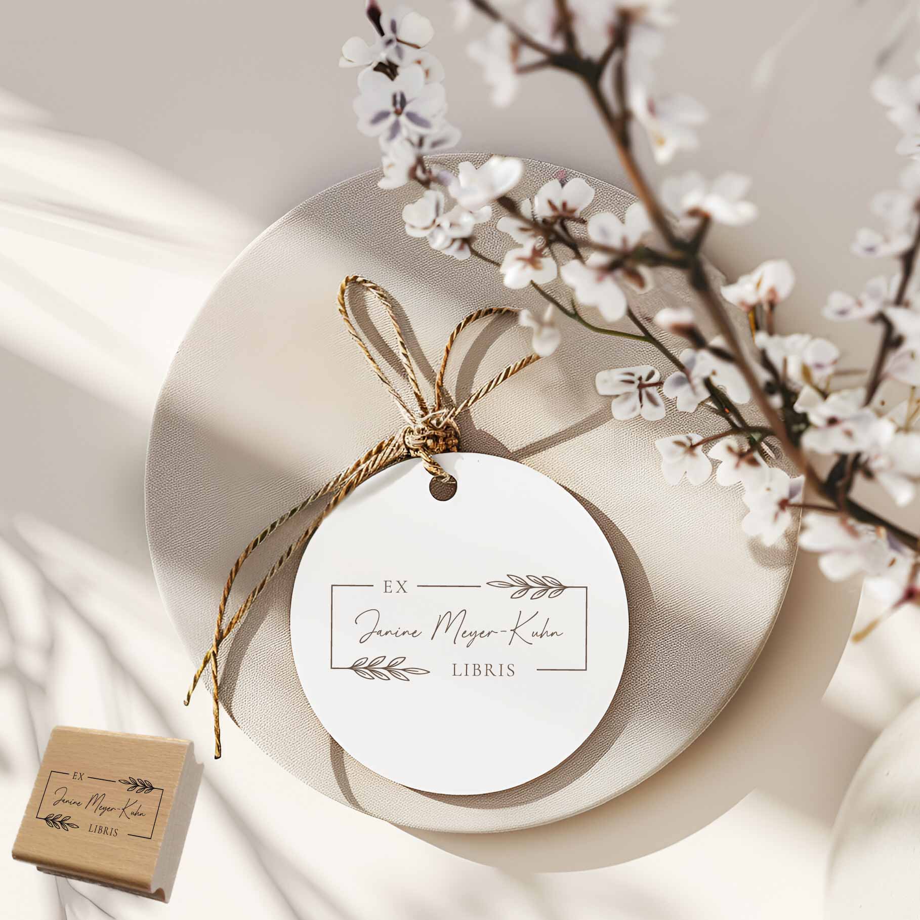 Bücherstempel | rechteckig mit Blätterzweigen und Wunschname