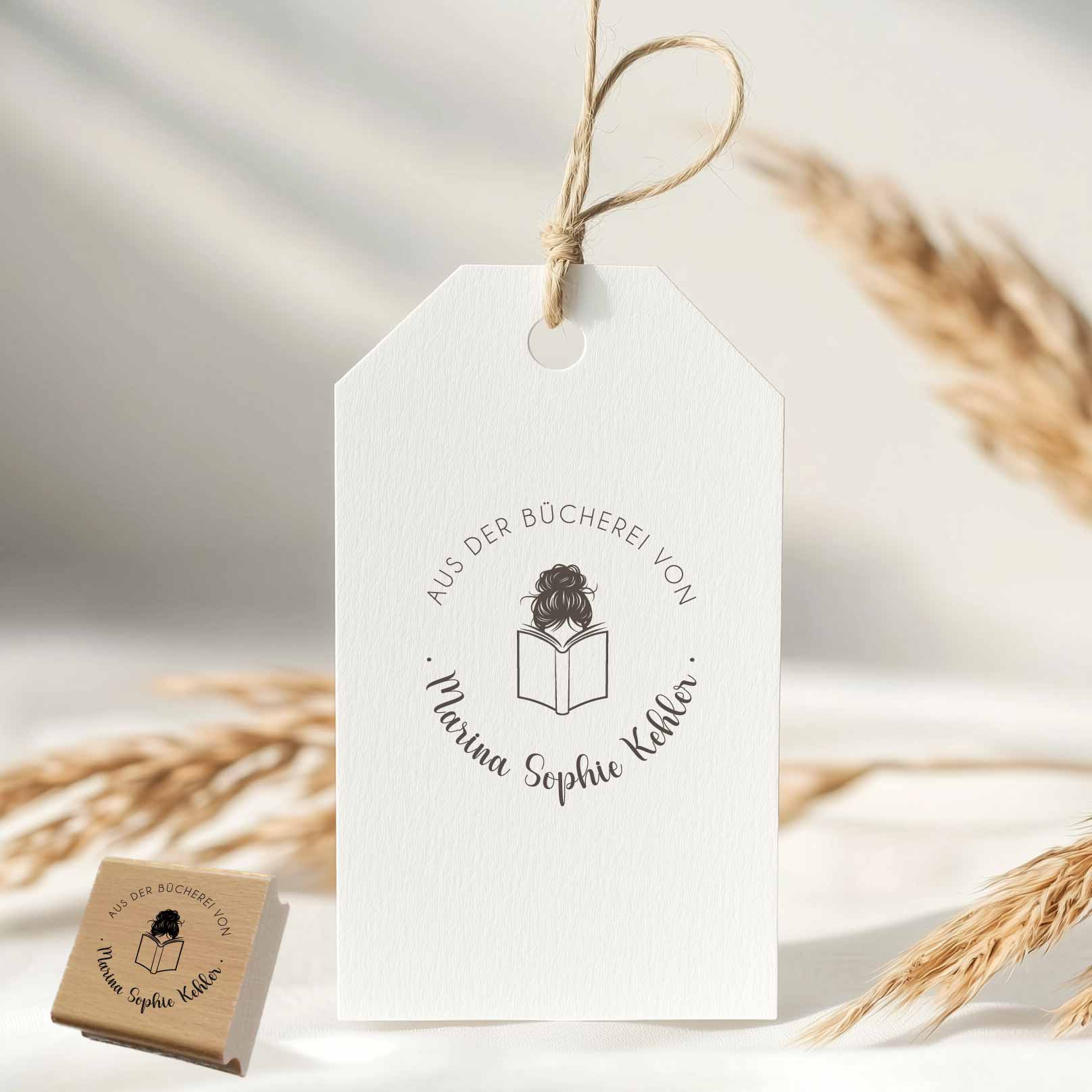 Ex Libris Stempel rund | lesendes Mädchen