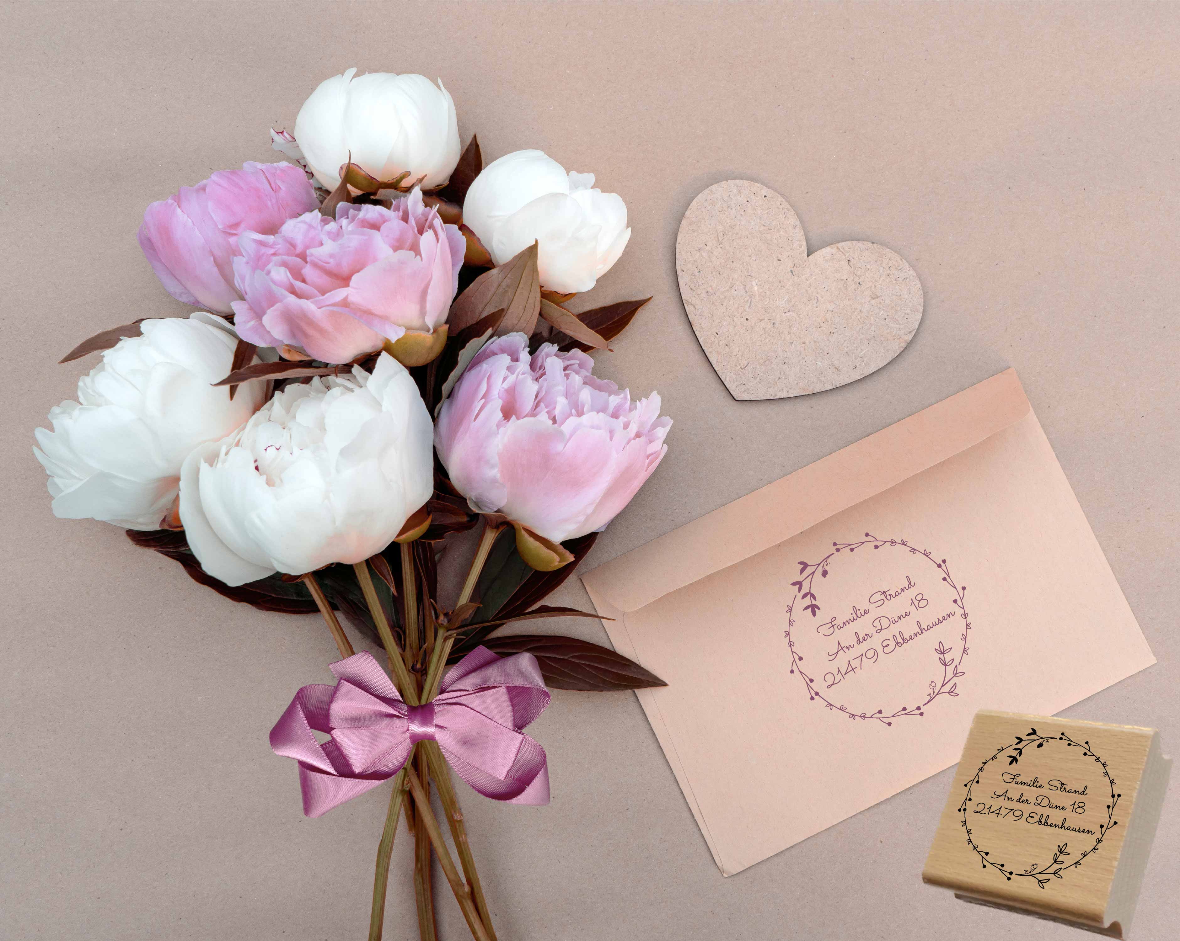 Personalisierter Adresstempel "Hagebutten-Herzchen" | 4–10 cm