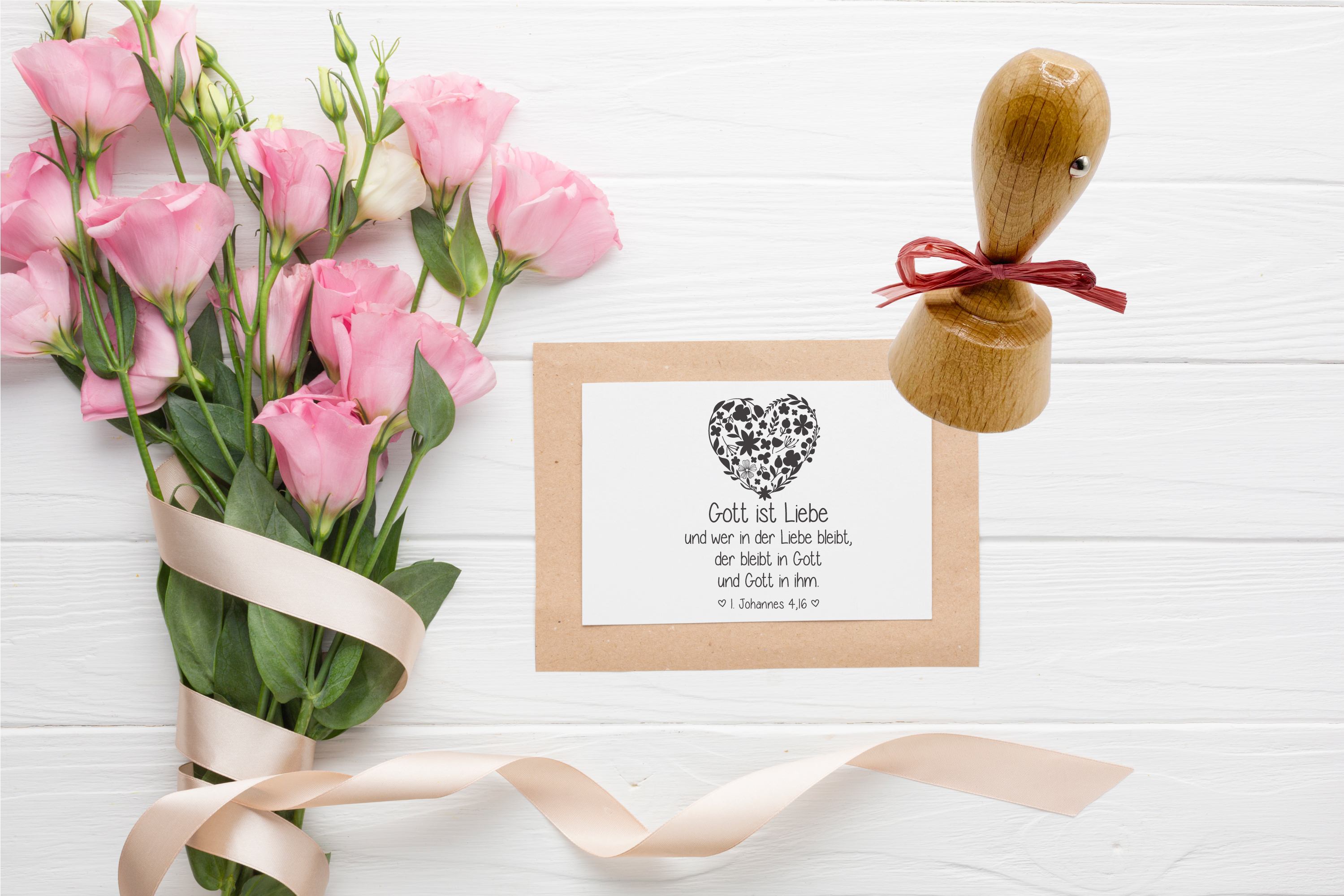 Bibelvers STEMPEL Herz "1. Johannes 4,16 Gott ist Liebe"