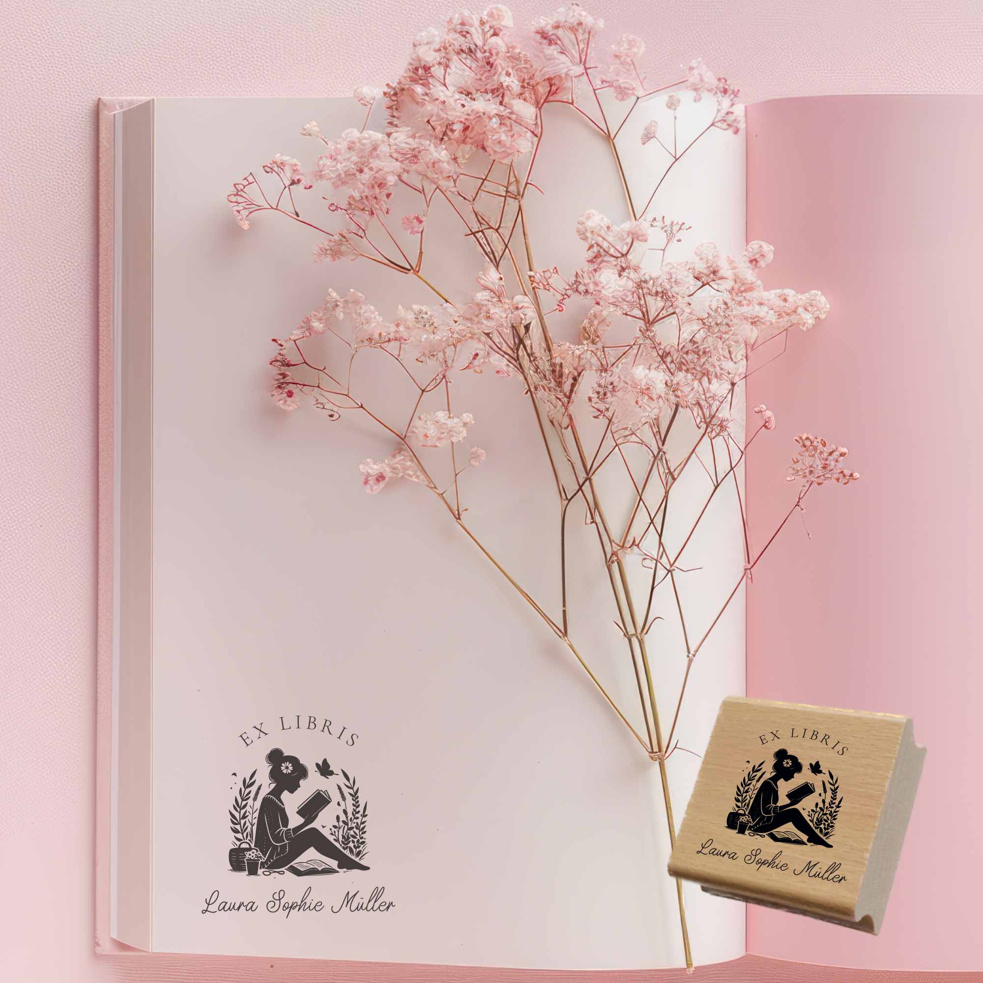 Ex Libris Stempel | lesendes Mädchen mit Schmetterling