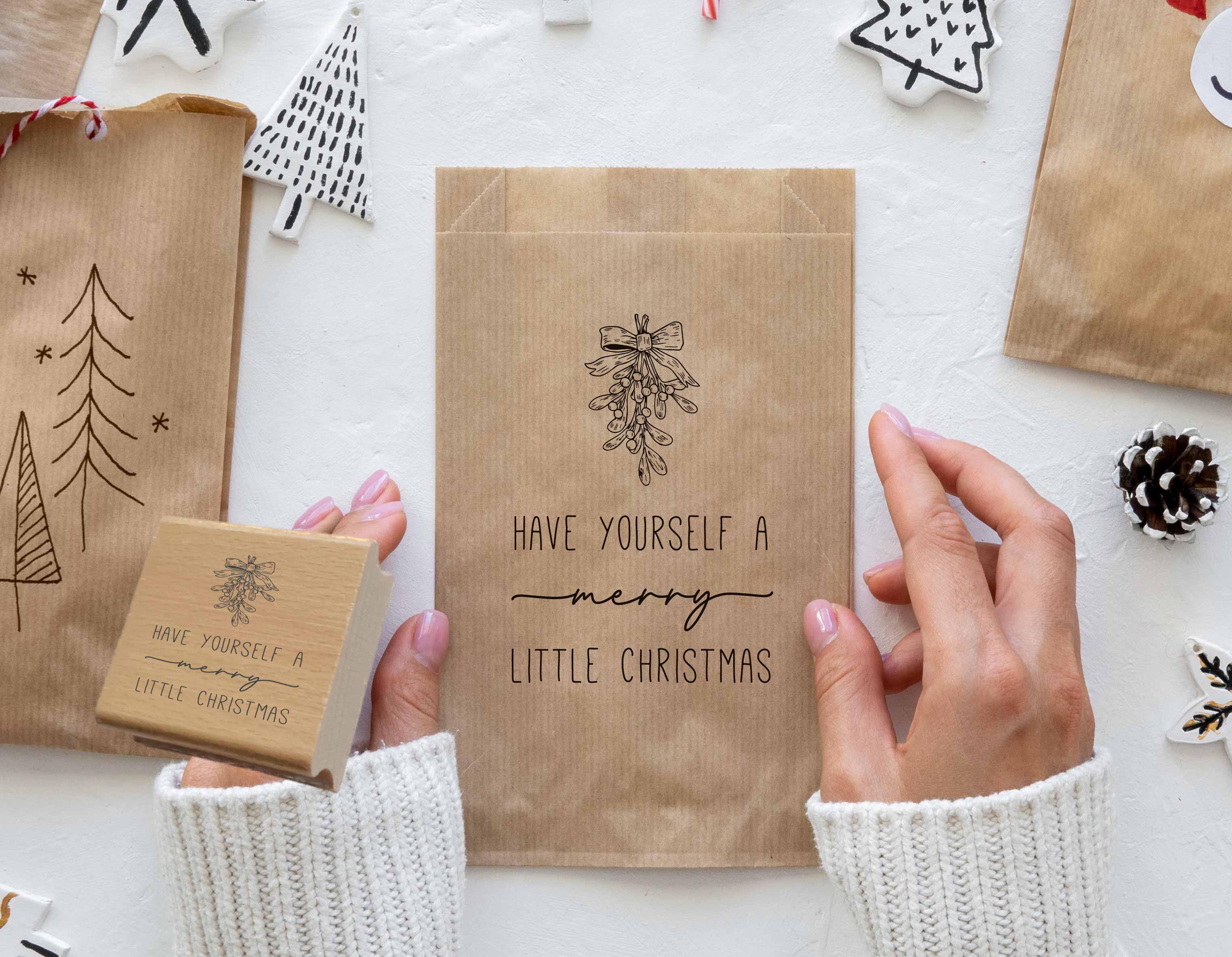 Weihnachtsstempel "Have yourself a merry little christmas"