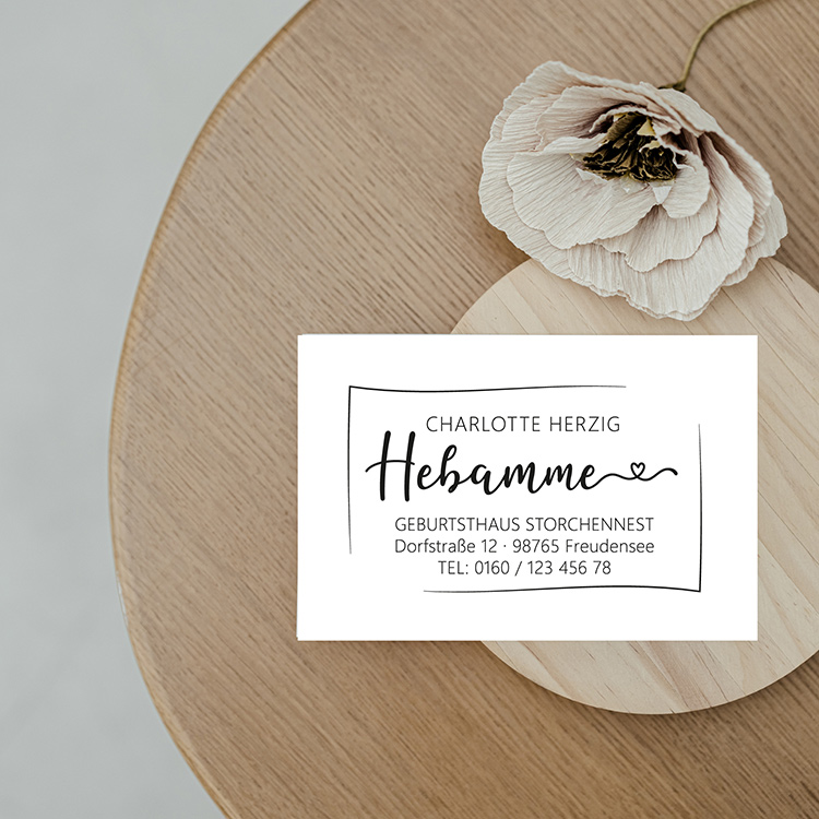 Modern Hebamme Visitenkarten "Charlotte" (350g matt) – Beidseitig bedruckt in deiner Markenfarbe