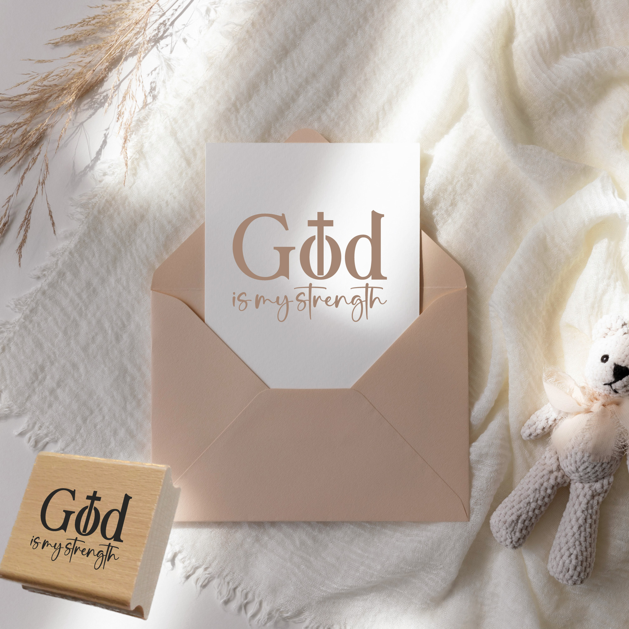 Stempel „God is my strength“ – Christlicher Motivstempel mit Kreuz-Symbol (Holz oder Gummi)