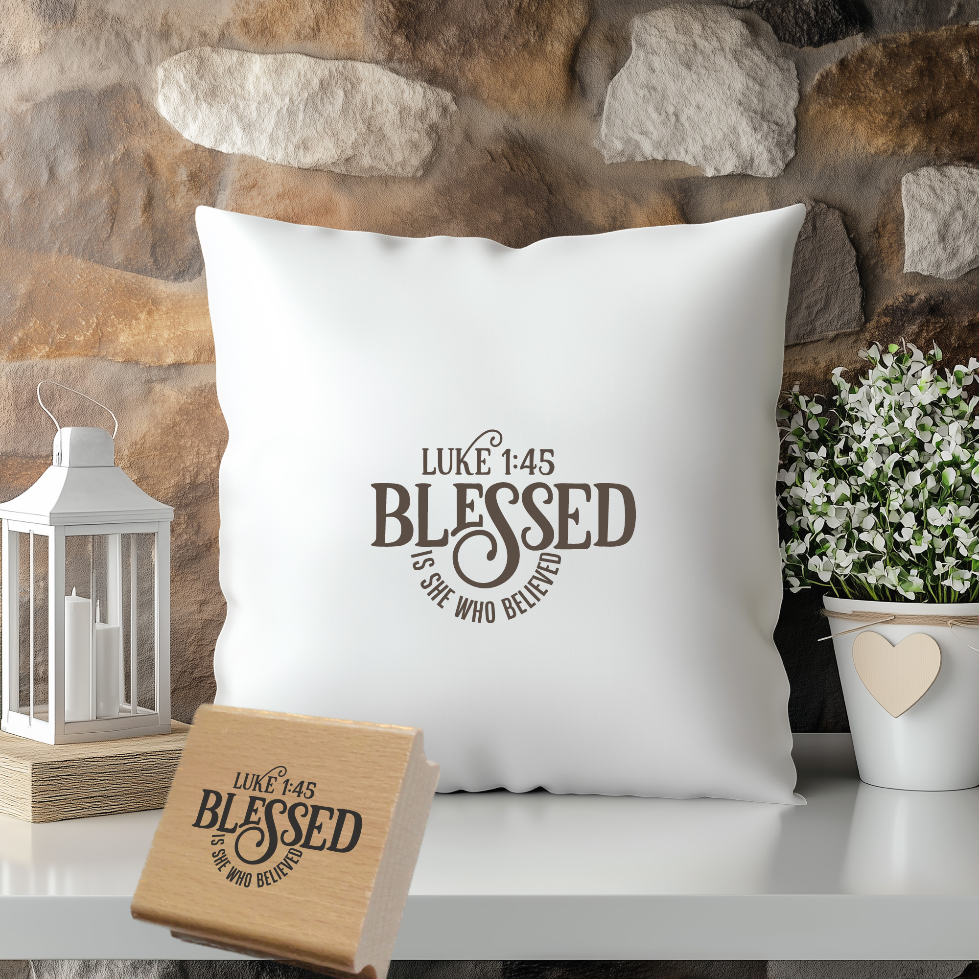 Stempel Lukas 1:45 • Blessed is she who believed Bibelvers Holzstempel
