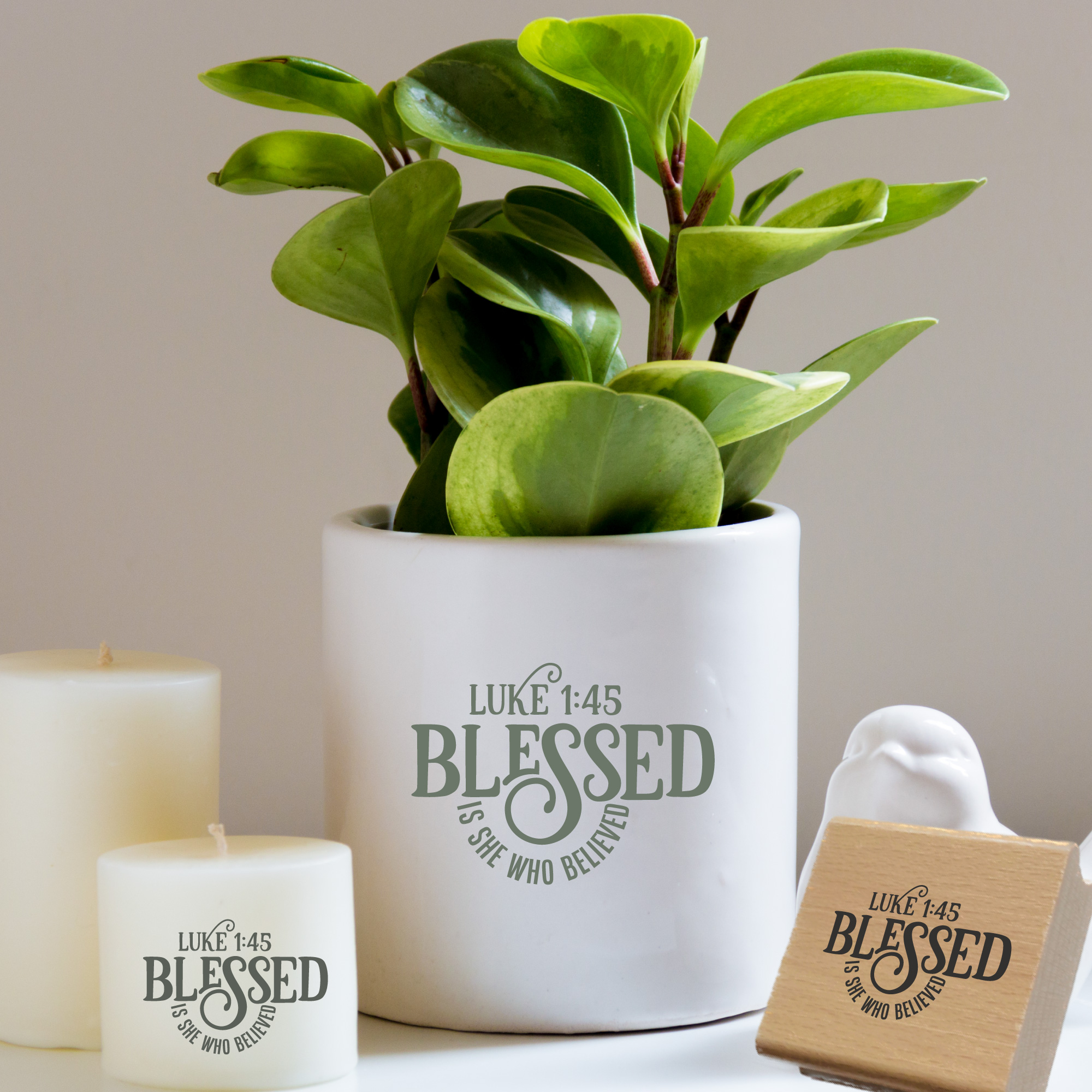 Stempel Lukas 1:45 • Blessed is she who believed Bibelvers Holzstempel