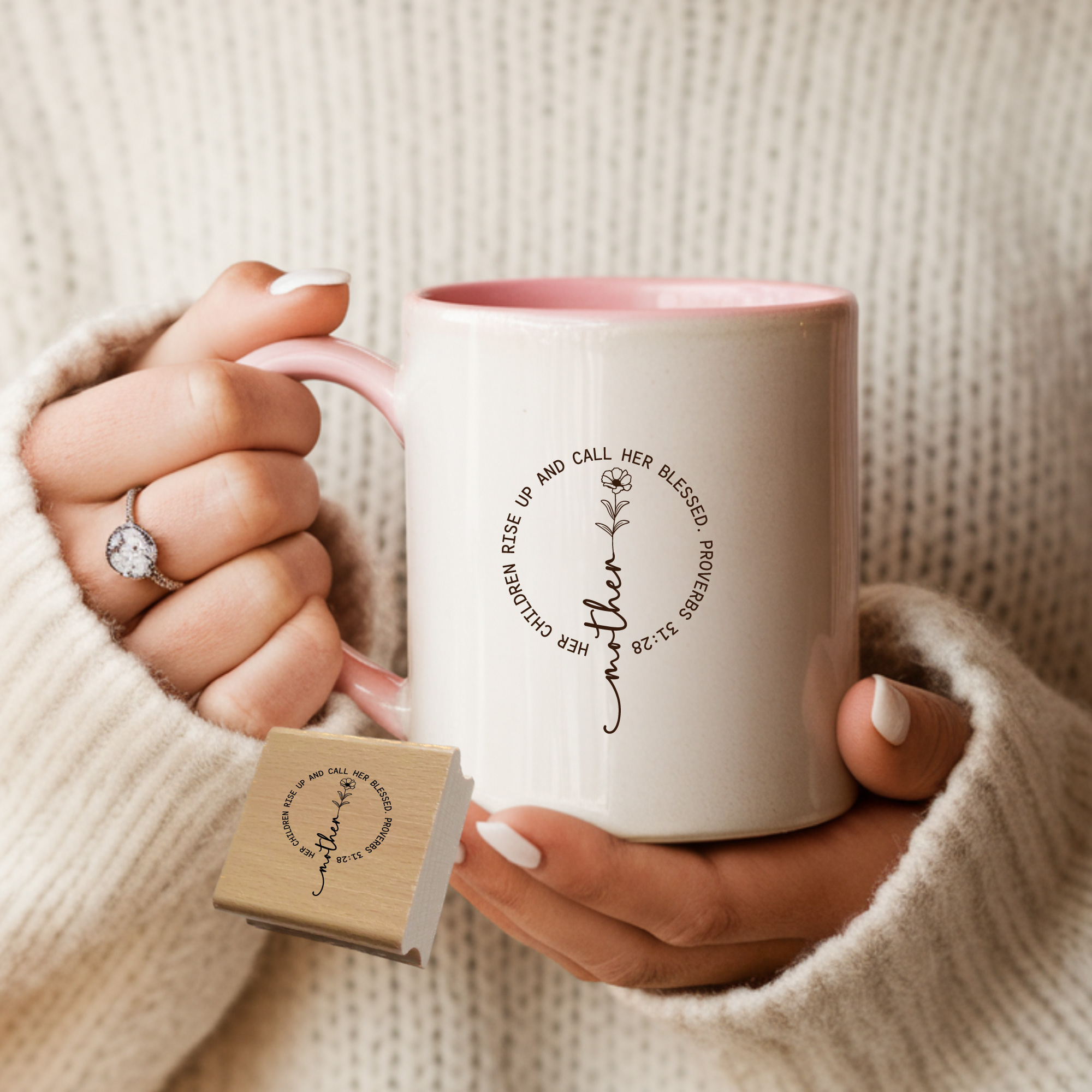 Stempel Sprüche 31:28 • "Her children call her blessed" Christlicher Muttertagsstempel