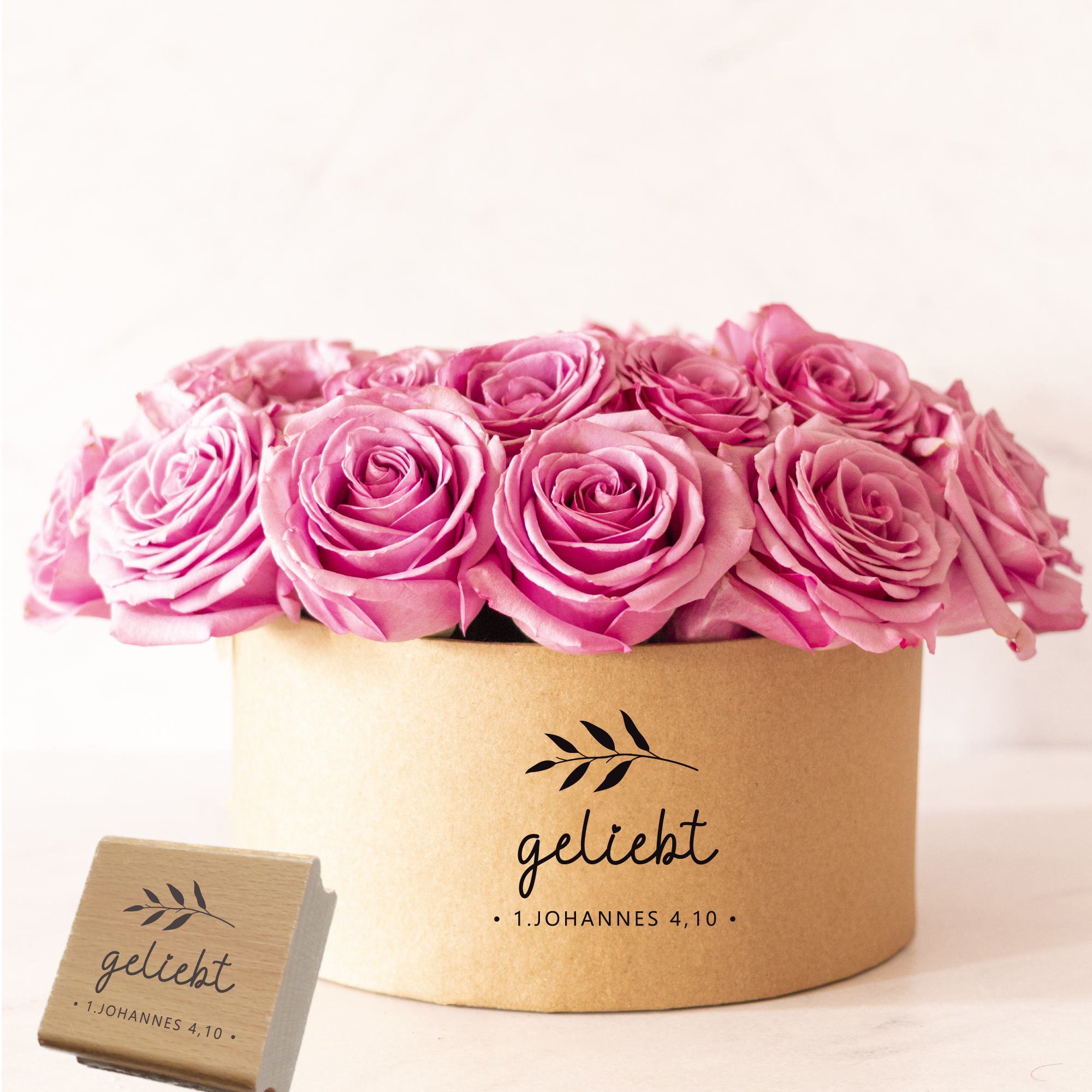 Stempel "geliebt" 1. Johannes 4,10 | Geschenk Hochzeit, Geburt, Taufe