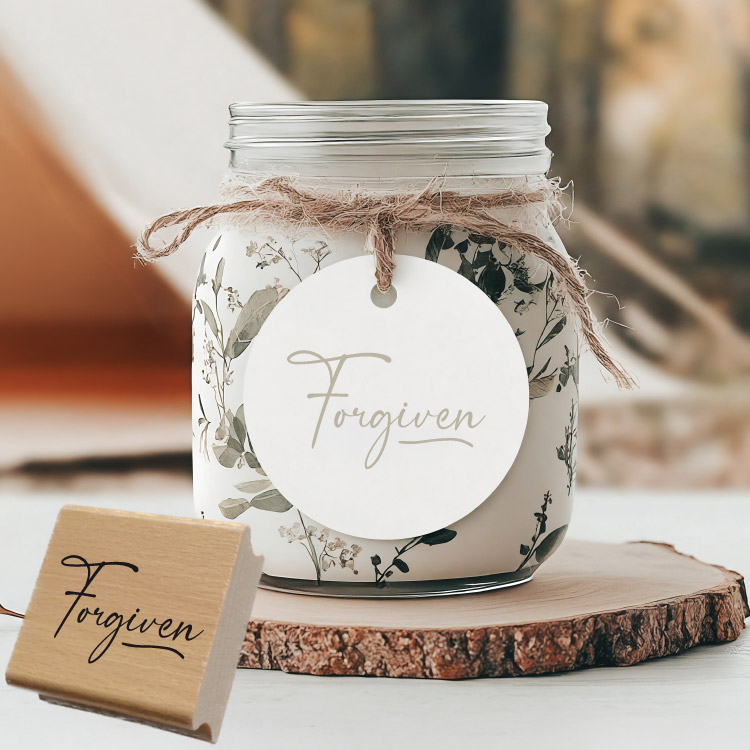 Motivstempel „Forgiven“ – Eleganter Schriftzug-Holzstempel für Papeterie & DIY