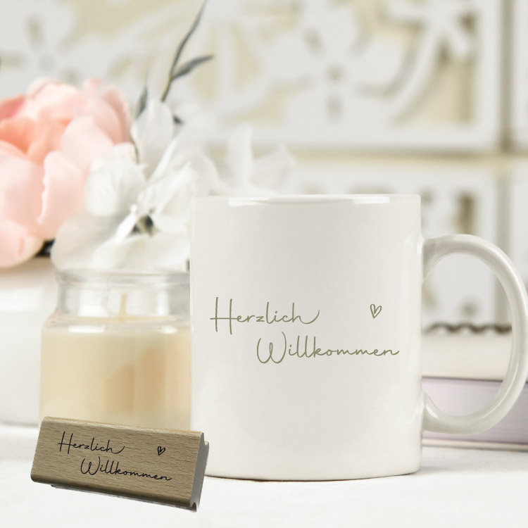 Motivstempel „Herzlich Willkommen“ – Eleganter Schriftzug-Holzstempel mit Herz für Feste, Gäste & DIY