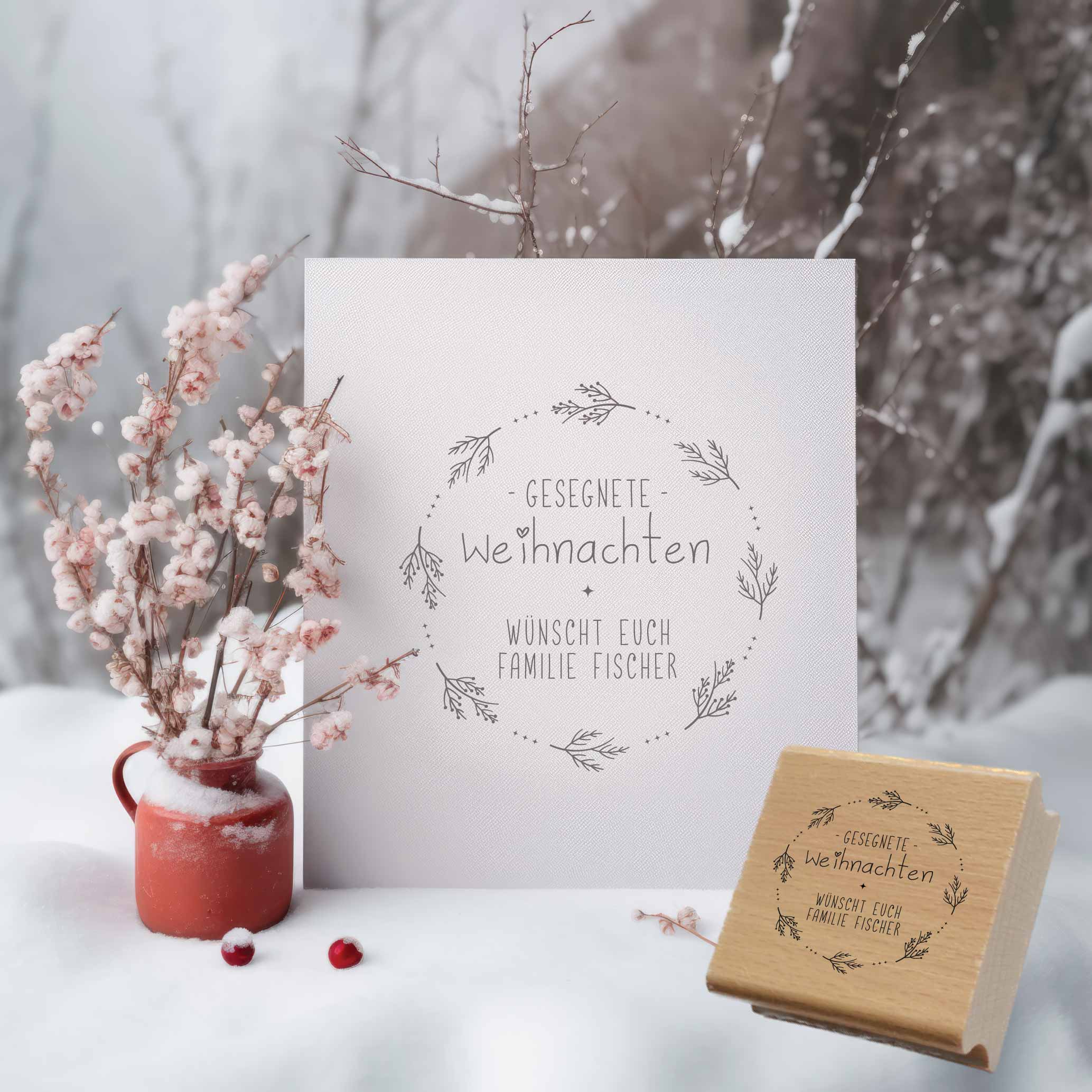 Personalisierter Weihnachtsstempel mit feinem Tannenkranz | 4 - 10 cm "Fischer"